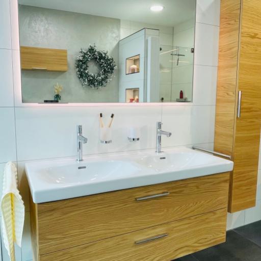 Classy Bathroom.pexpo