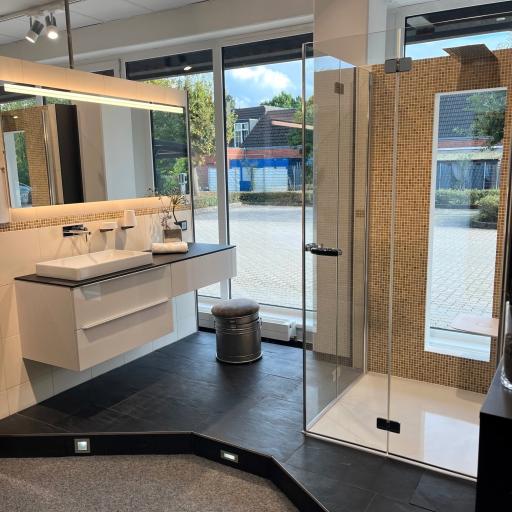 Elegantes Duschbad .pexpo