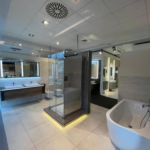 Zentrale Wasserwelt.pexpo