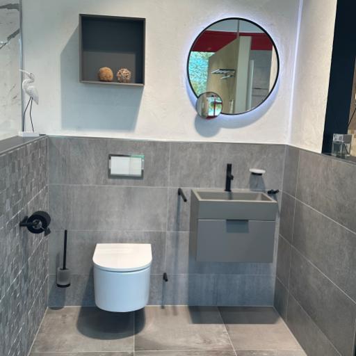 Dunkle Elegance.pexpo